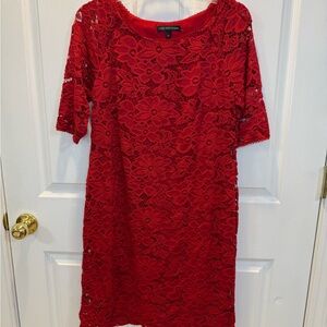 Charming Lace Midi Dress in Vibrant Red